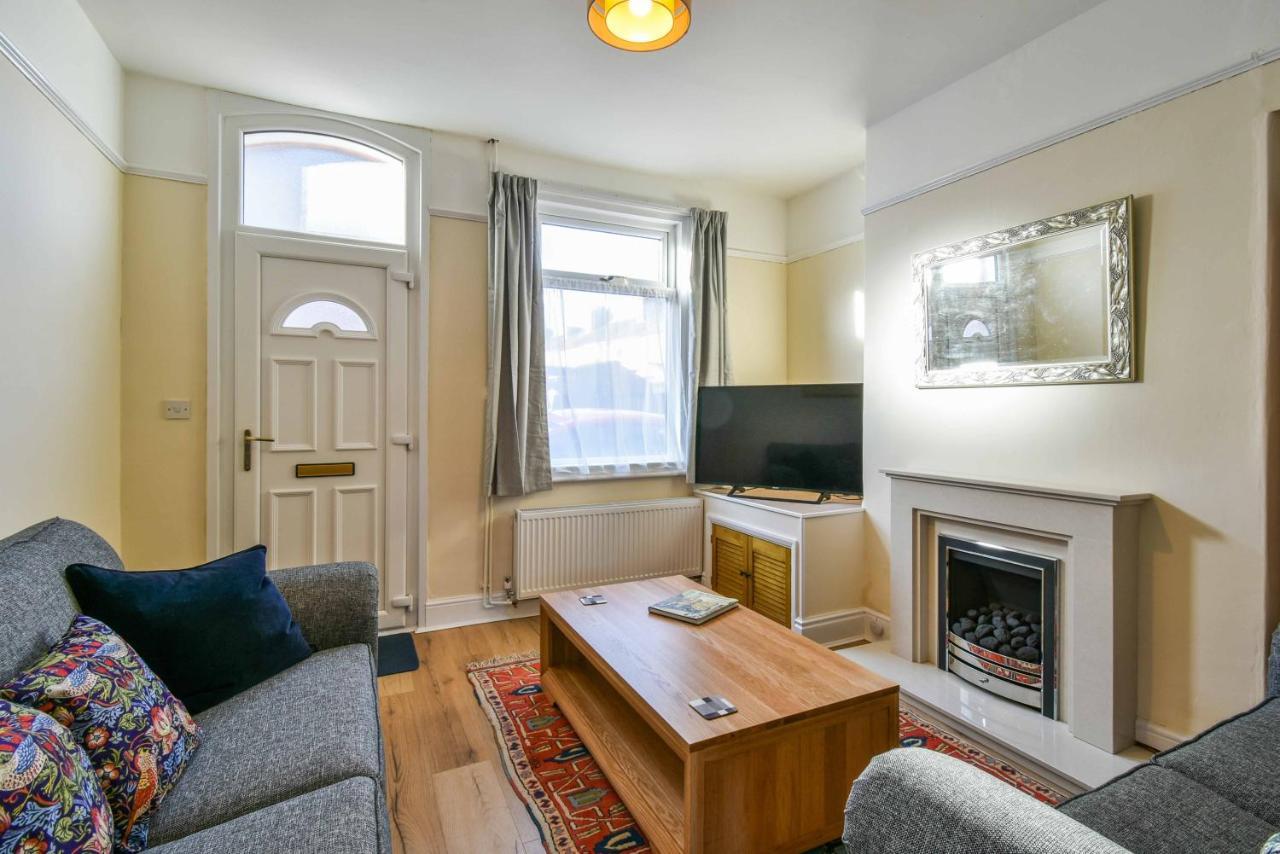 Bay Tree Cottage York Extérieur photo