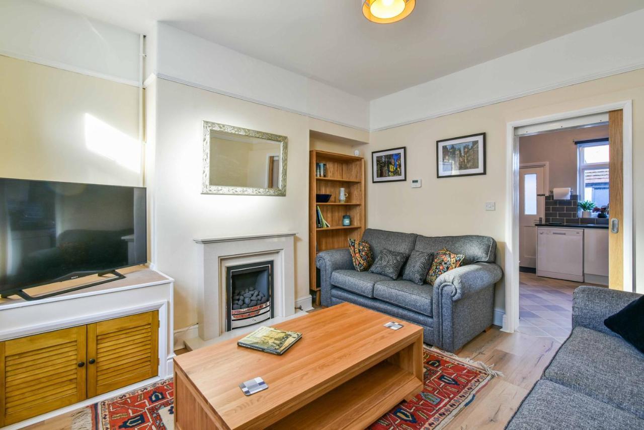Bay Tree Cottage York Extérieur photo